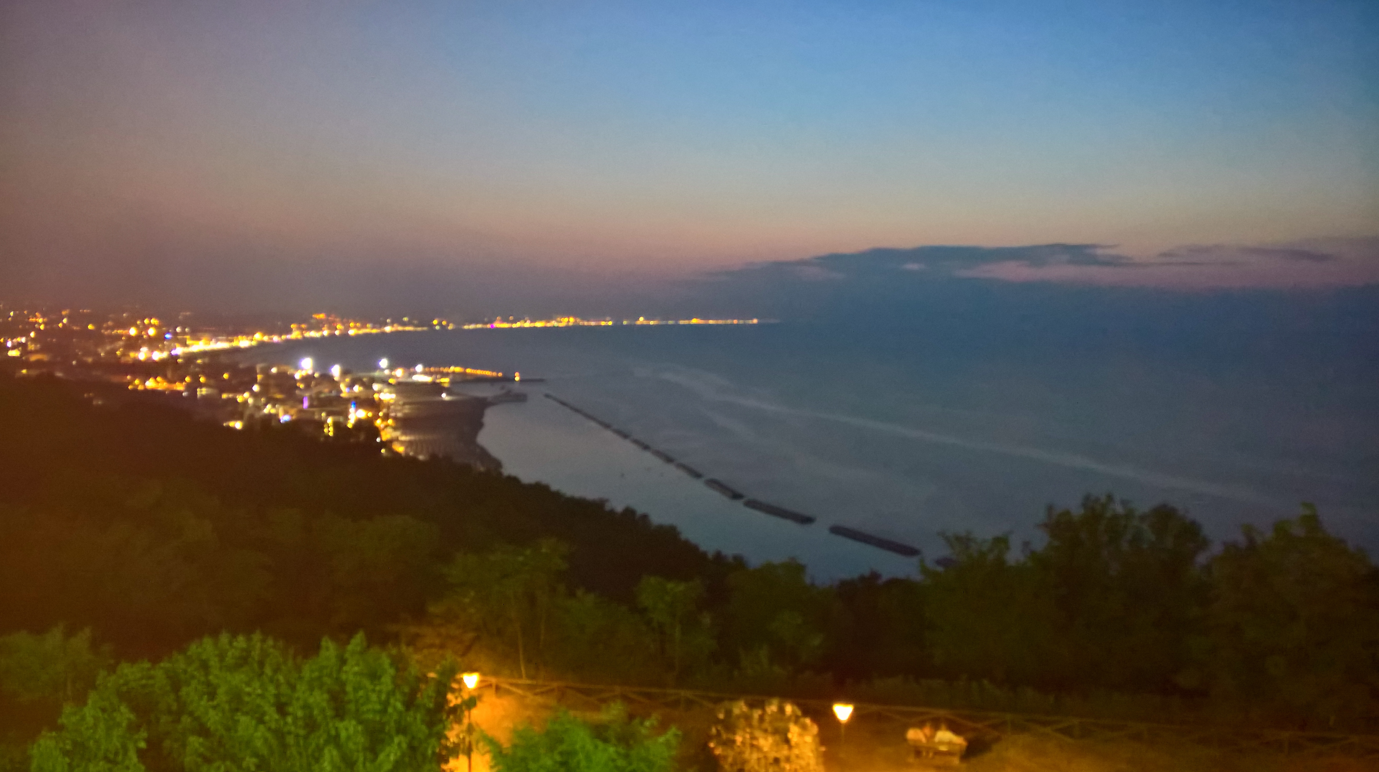 WP 20170615 21 45 35 Rich